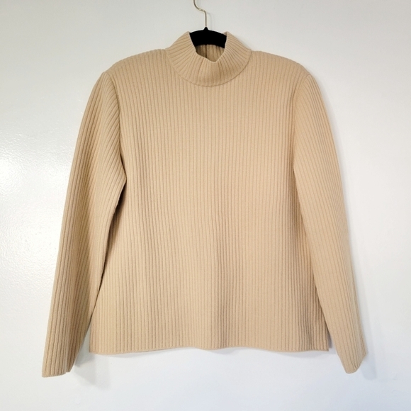 St. John Collection Tan Mock Neck Long Sleeve Sweater Size Small - Picture 1 of 9